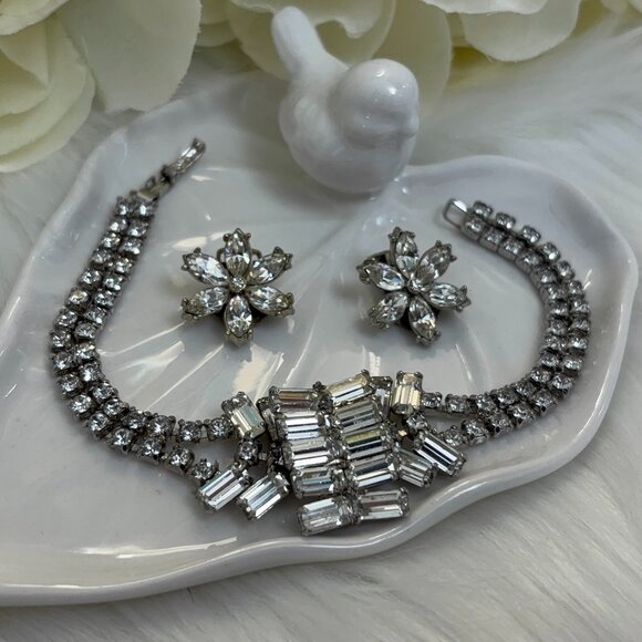 VINTAGE CLEAR RHINESTONE STAR EARRINGS & BRACELET - Picture 1 of 8
